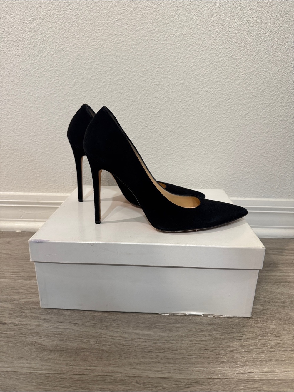Gioffré Black Suede Pointed Stiletto